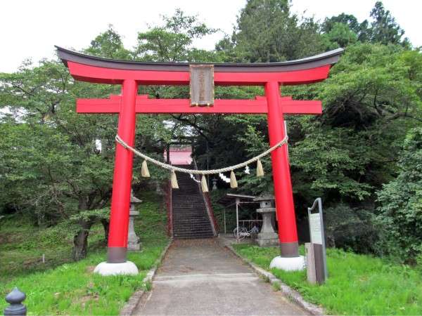 Cổng trời Nhật Bản được xây dựng tại các thần điện