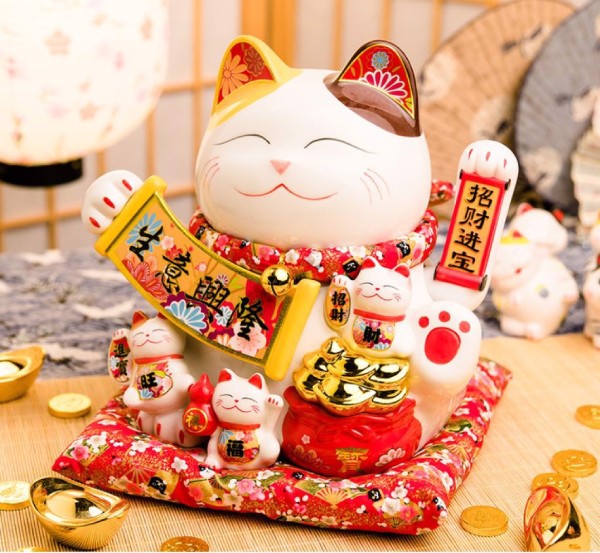 Quà lưu niệm Nhật Bản mèo chiêu tài Maneki Neko