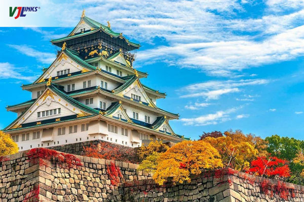 Vẻ đẹp uy nghi, lộng lẫy của lâu đài Osaka