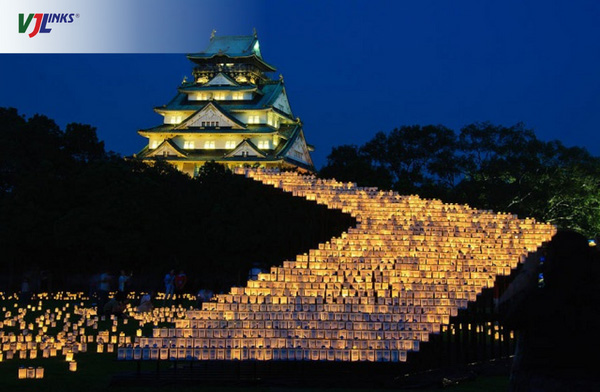 Lâu đài Osaka lung linh, huyền ảo về đêm