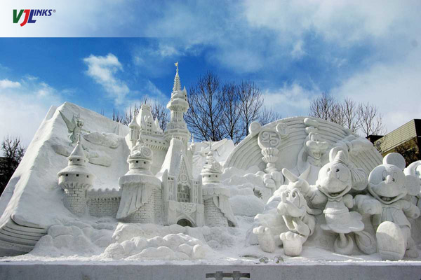 Mùa xuân Nhật Bản có lễ hội tuyết Sapporo