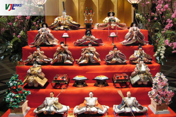 Mùa xuân Nhật Bản lễ hội búp bê Hina Matsuri