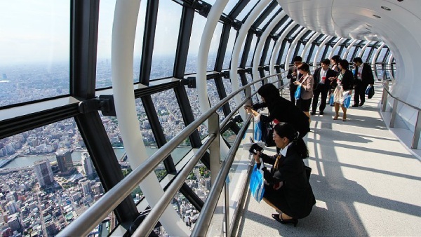 Dễ dàng ngắm nhìn thành phố từ Tokyo Skytree