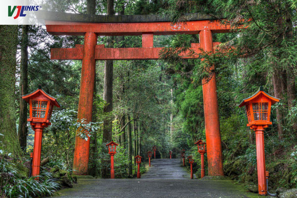 Cổng Torii – Đặc trưng của các ngôi đền Nhật Bản