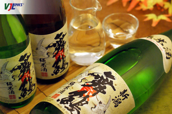 Rượu Sake là thức uống không thể thiếu trong các bữa tiệc tại Nhật Bản