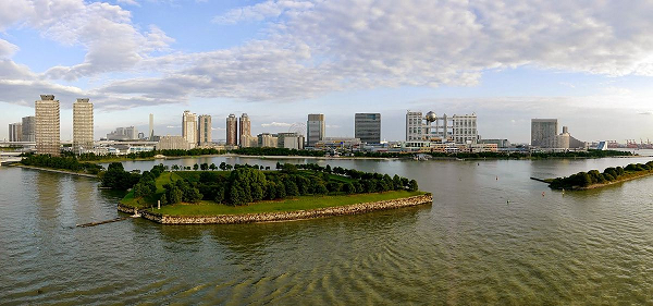 Hòn đảo Odaiba là đảo nhân tạo nằm trong vịnh Tokyo